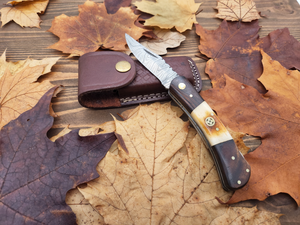 Handmade Pocket Knife with Walnut Wood - Burnt Camel | Jager Knives